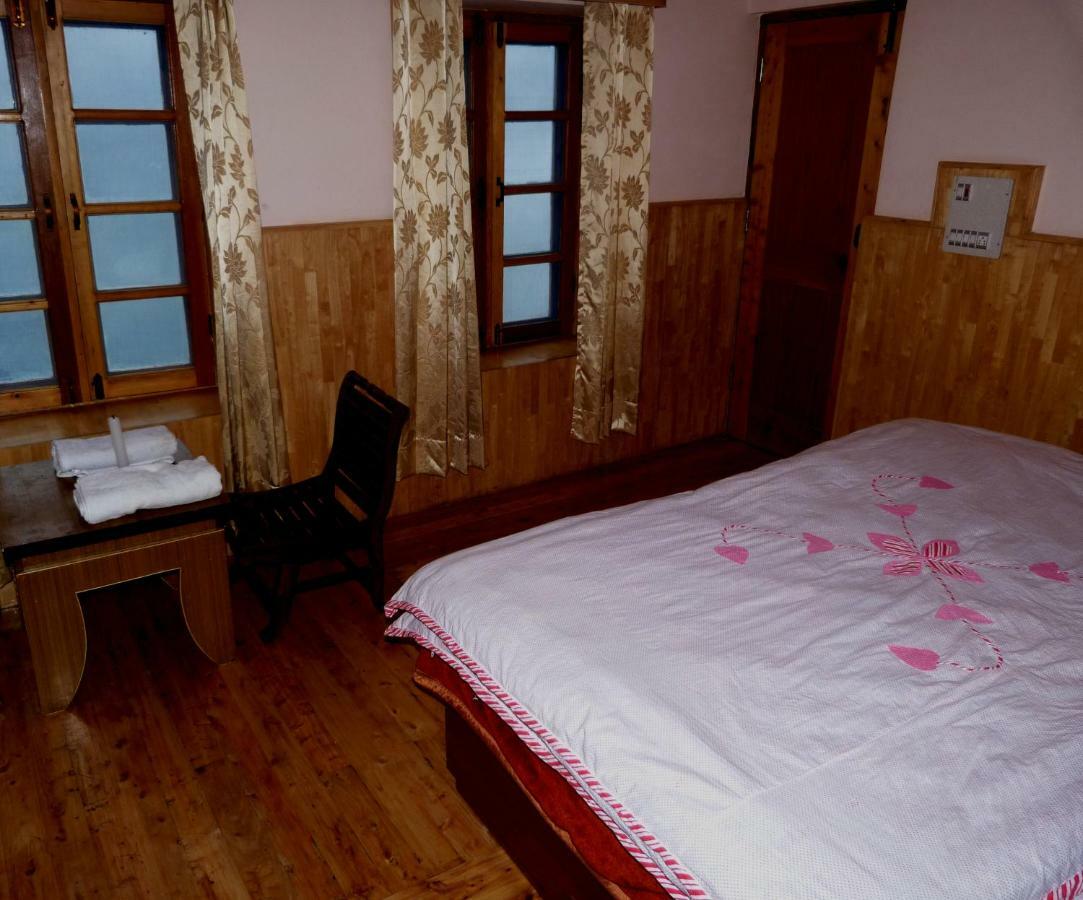 Kolong Retreat Hotel Kolang Kültér fotó