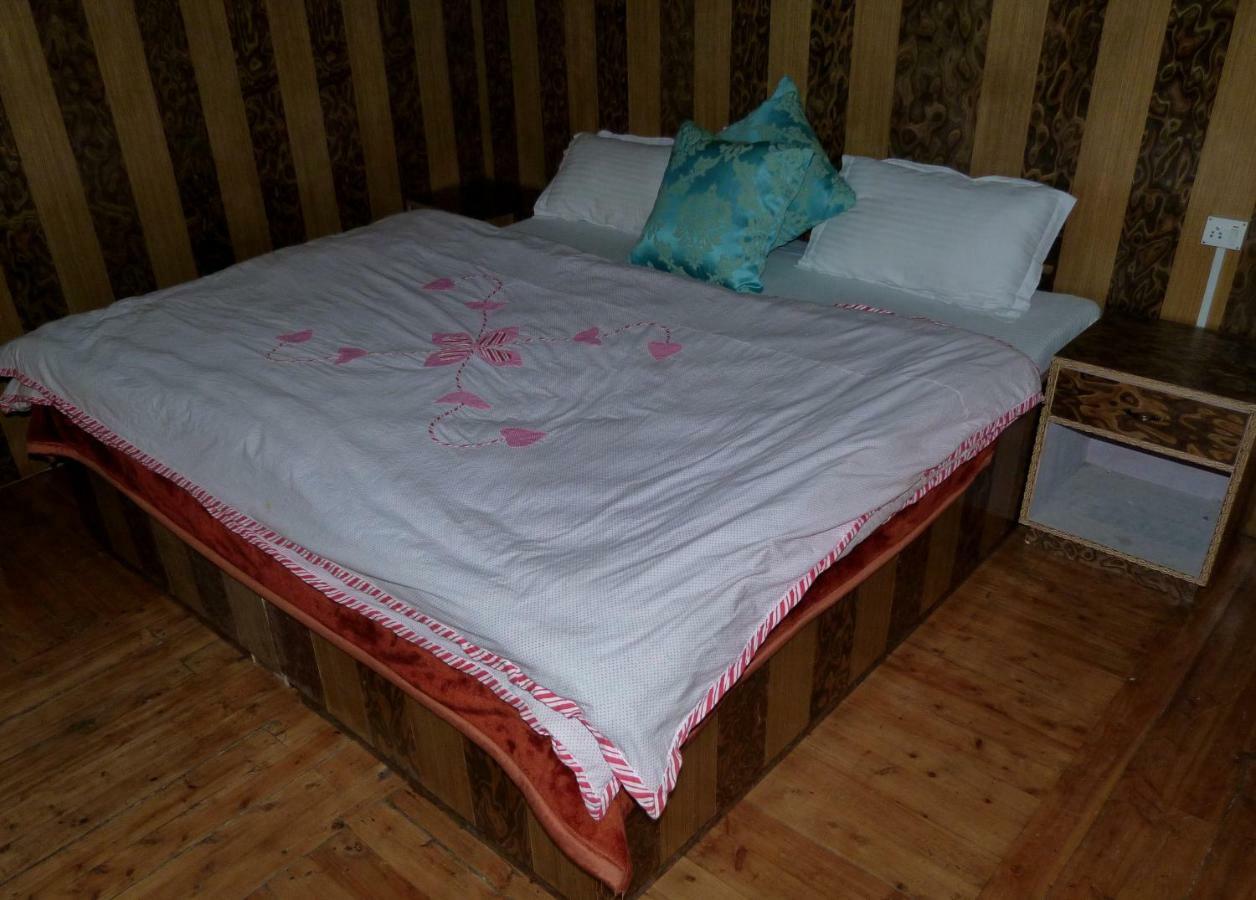 Kolong Retreat Hotel Kolang Kültér fotó